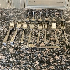 ADCRAFT VENETIAN S/S 9 DINNER FORKS SET OF 24